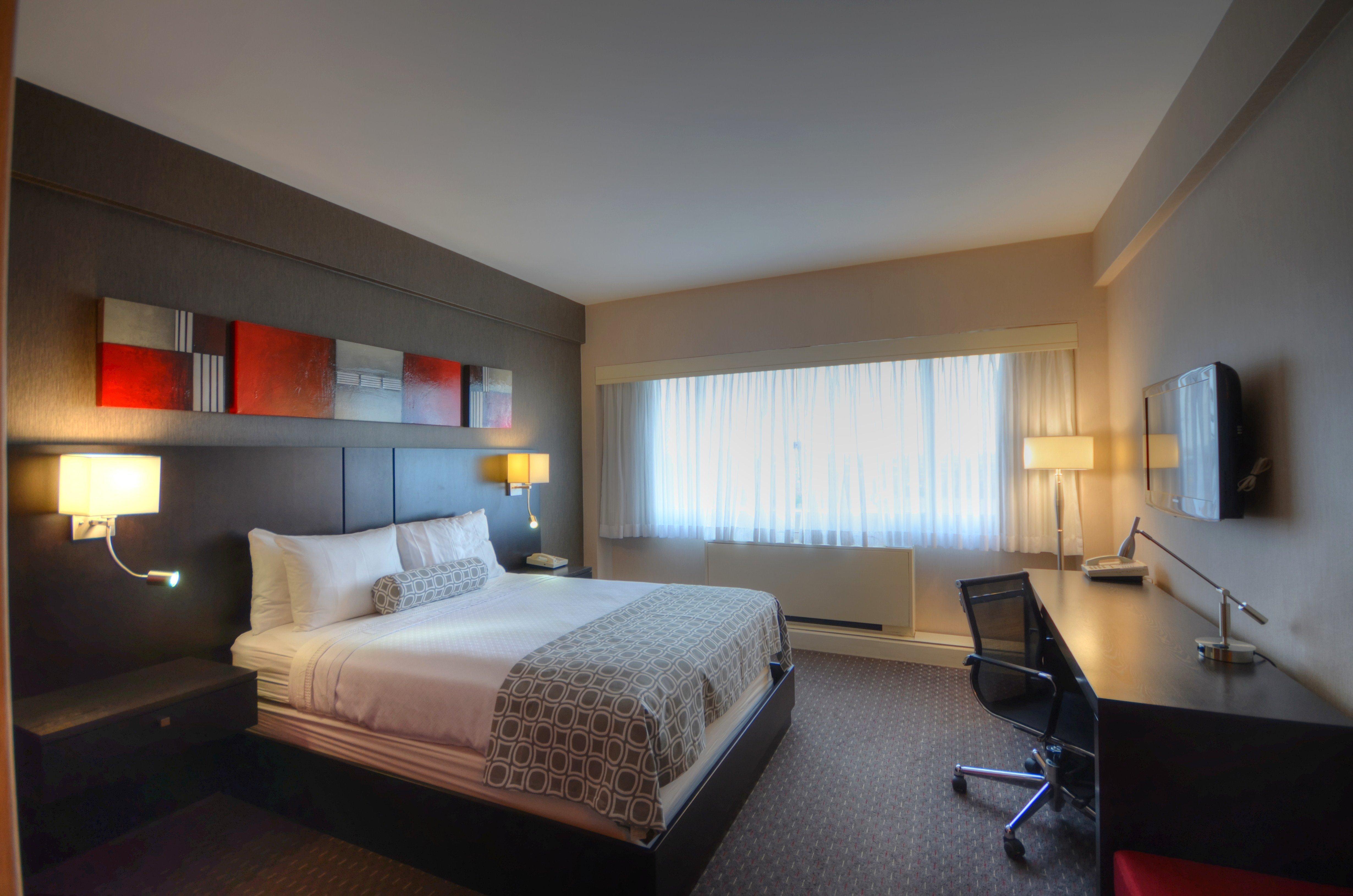 Armon Plaza Montreal Airpt, Trademark Collection By Wyndham Exterior foto