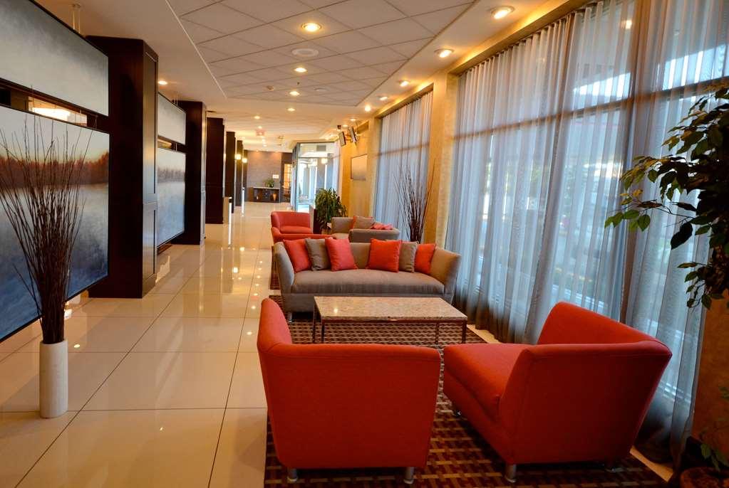 Armon Plaza Montreal Airpt, Trademark Collection By Wyndham Interior foto