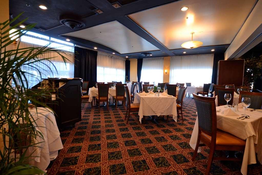 Armon Plaza Montreal Airpt, Trademark Collection By Wyndham Restaurante foto