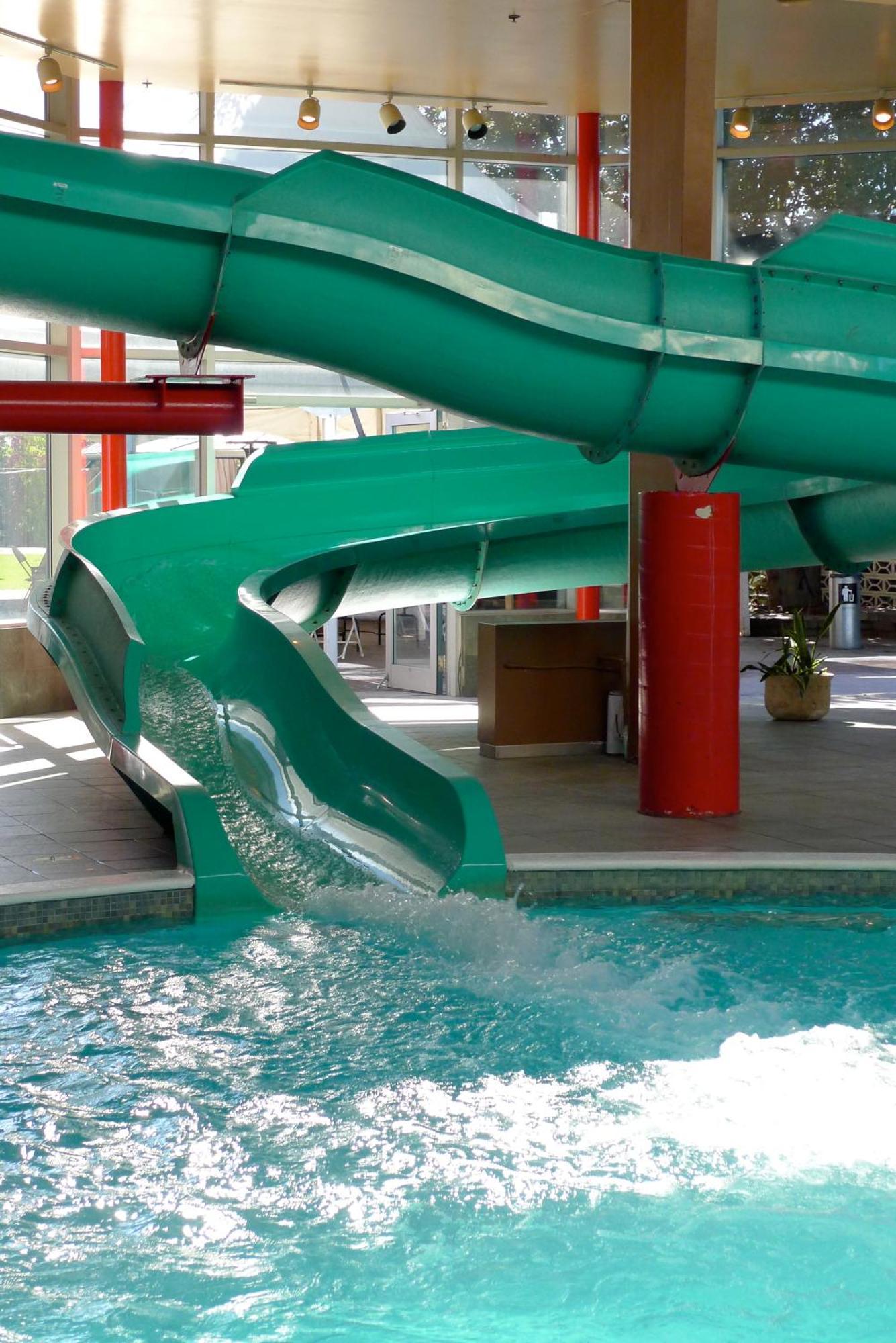 Armon Plaza Montreal Airpt, Trademark Collection By Wyndham Exterior foto